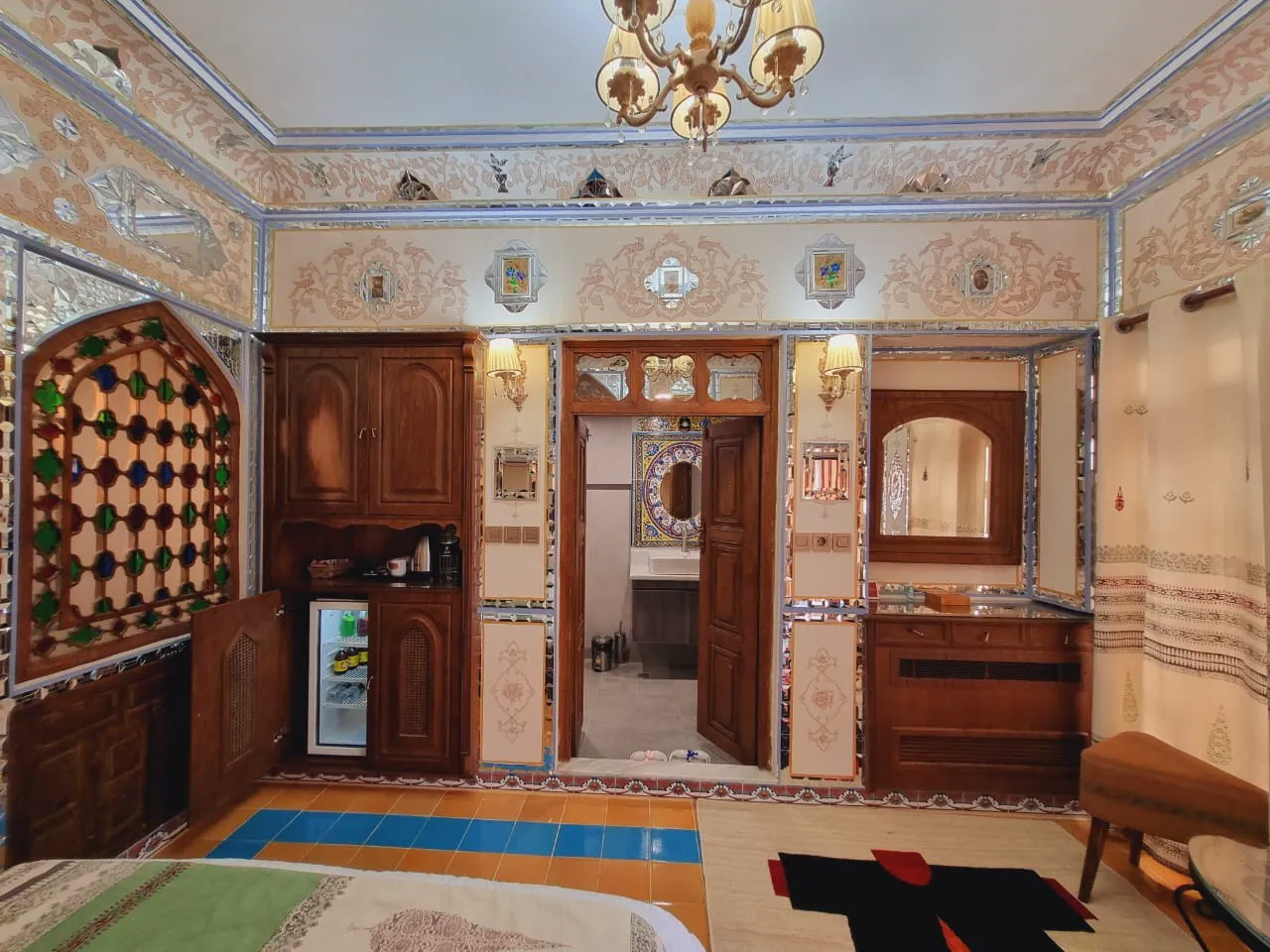 اقامتگاه سنتی عمارت شهسواران اصفهان