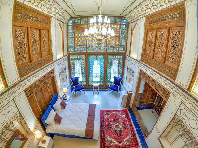 اقامتگاه سنتی کاخ سرهنگ اصفهان
