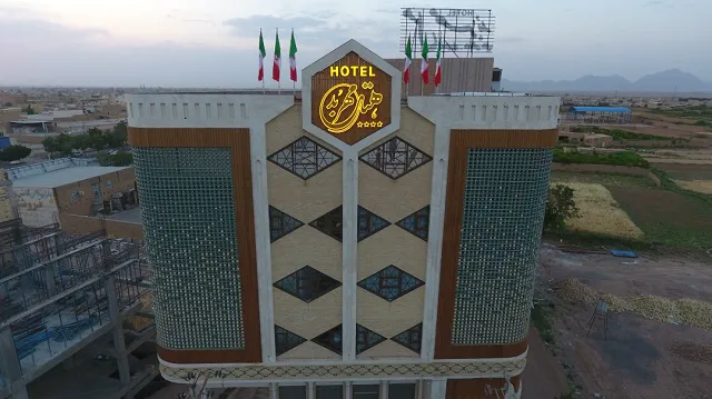 هتل هتل مهربد فیروزه میبد