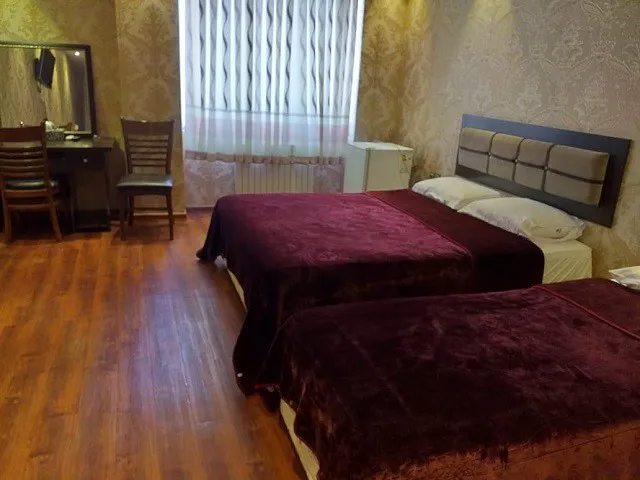 اتاق هتل برلیان با دو تخت دونفره
