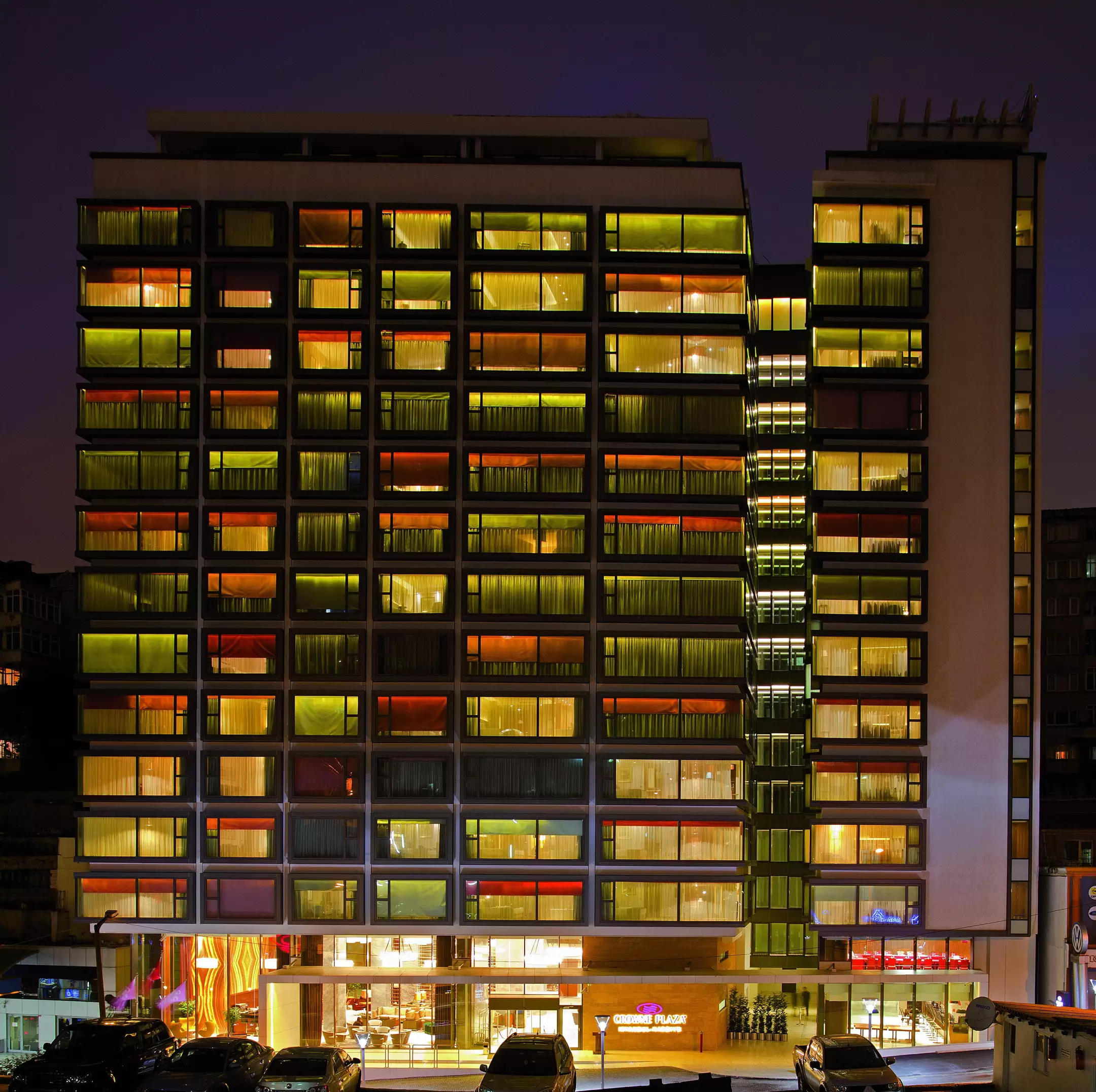کراون پلازا هاربیه (Crowne Plaza Harbiye)