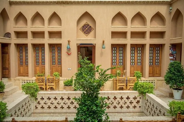 یزدان گرد