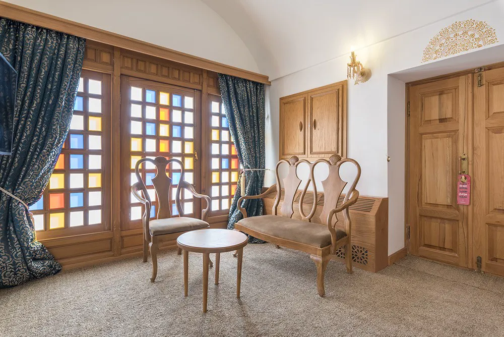 بوتیک کاروانیکا کرمان