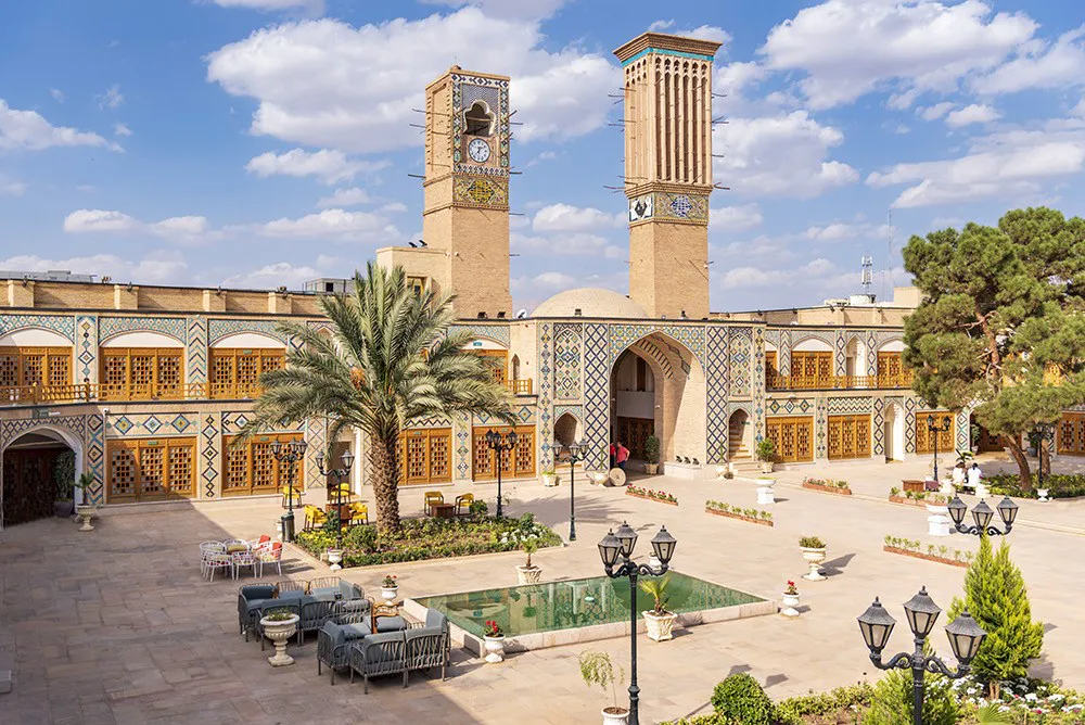 بوتیک کاروانیکا کرمان