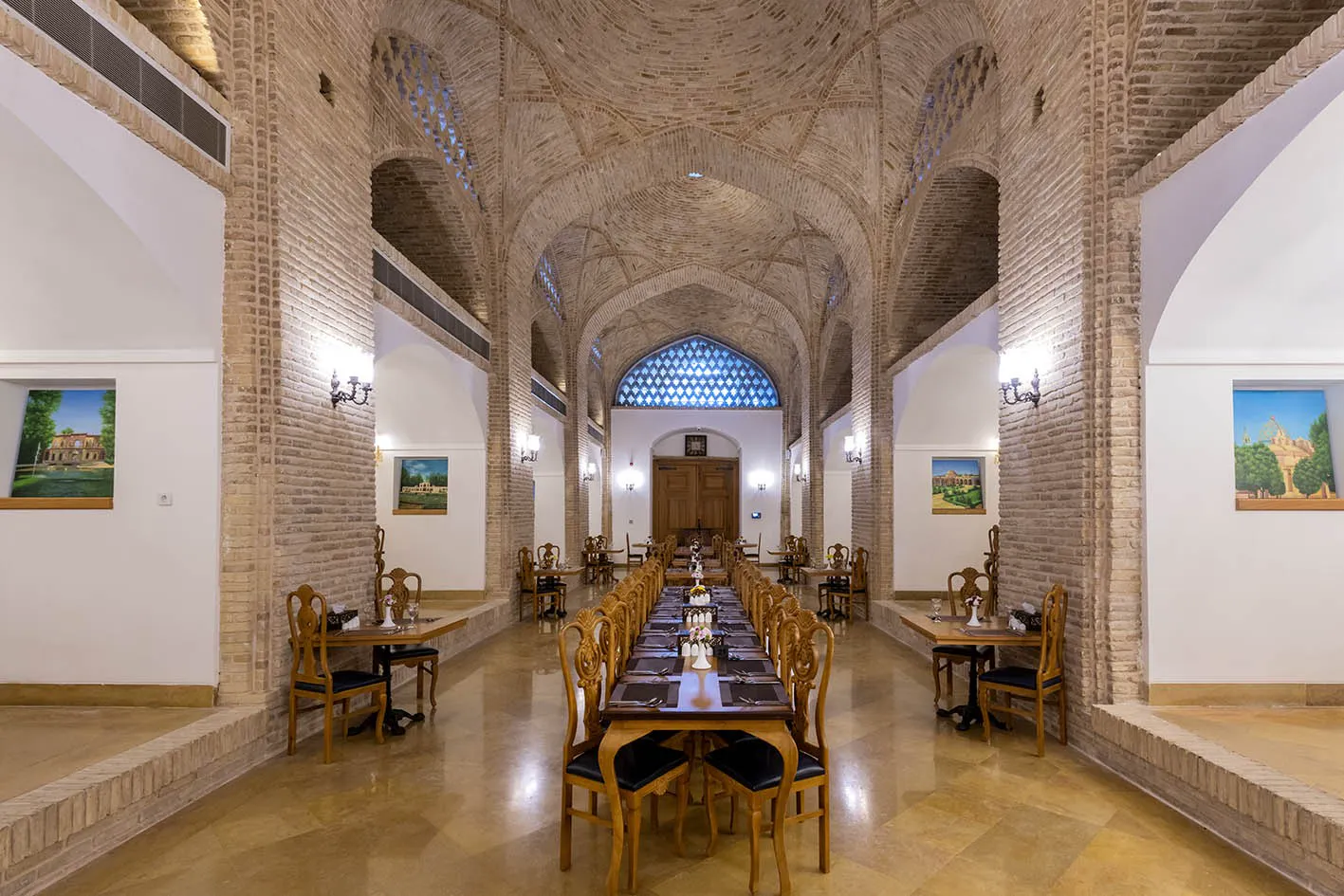 بوتیک کاروانیکا کرمان