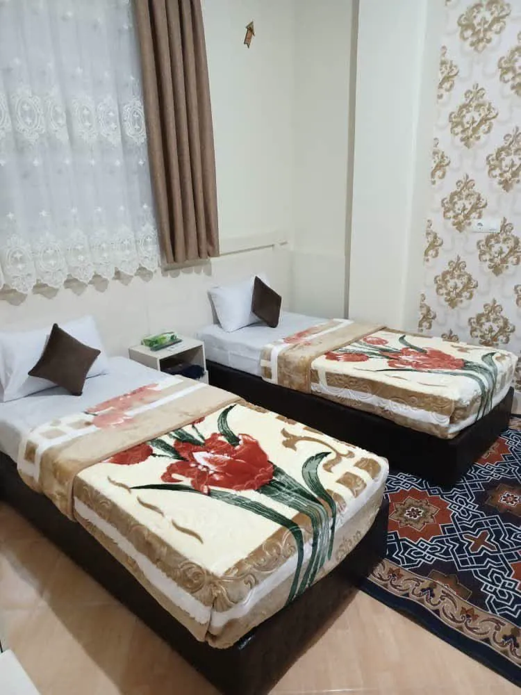 هتل بین الحرمین قم