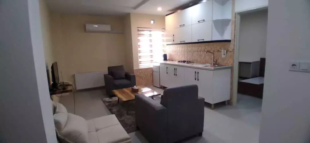 نشیمن و آشپزخانه اقامتگاه هیرکانی
