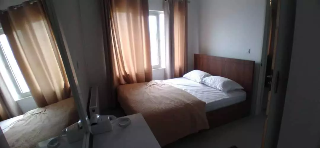 اتاق خواب هتل هیرکانی با تخت دونفره