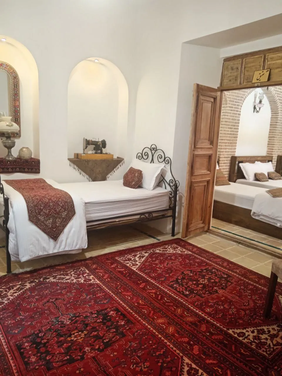 اتاق پنج تخته عزیز