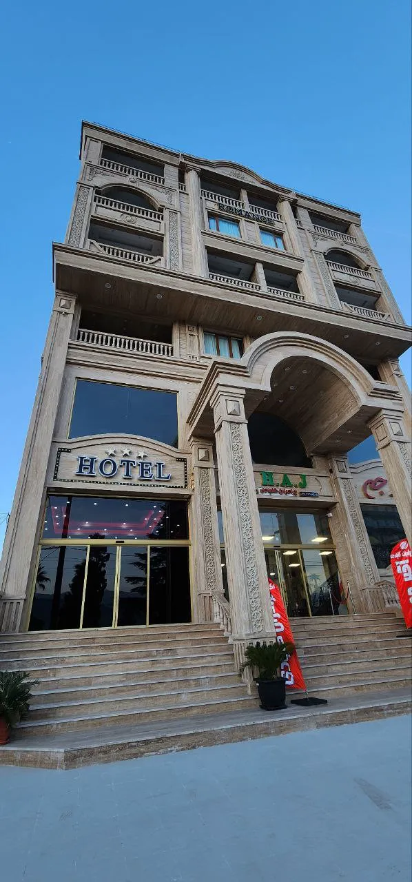 هتل ساحلی دینا تنکابن