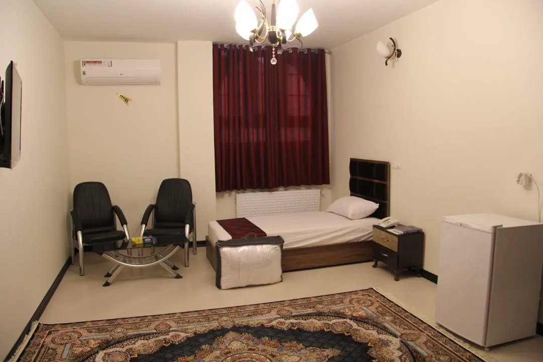 هتل آقاباباخان شیراز