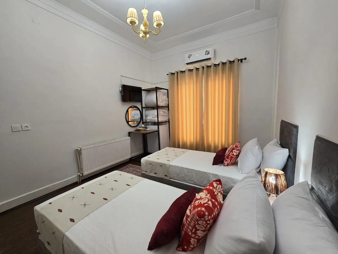خانه مسافر ایتالیا تهران