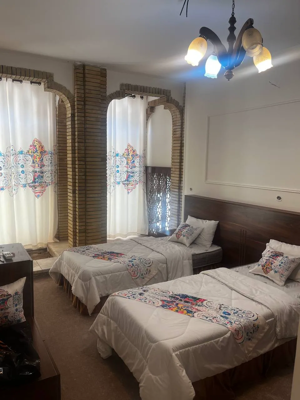 هتل نصر کارمانیا کرمان