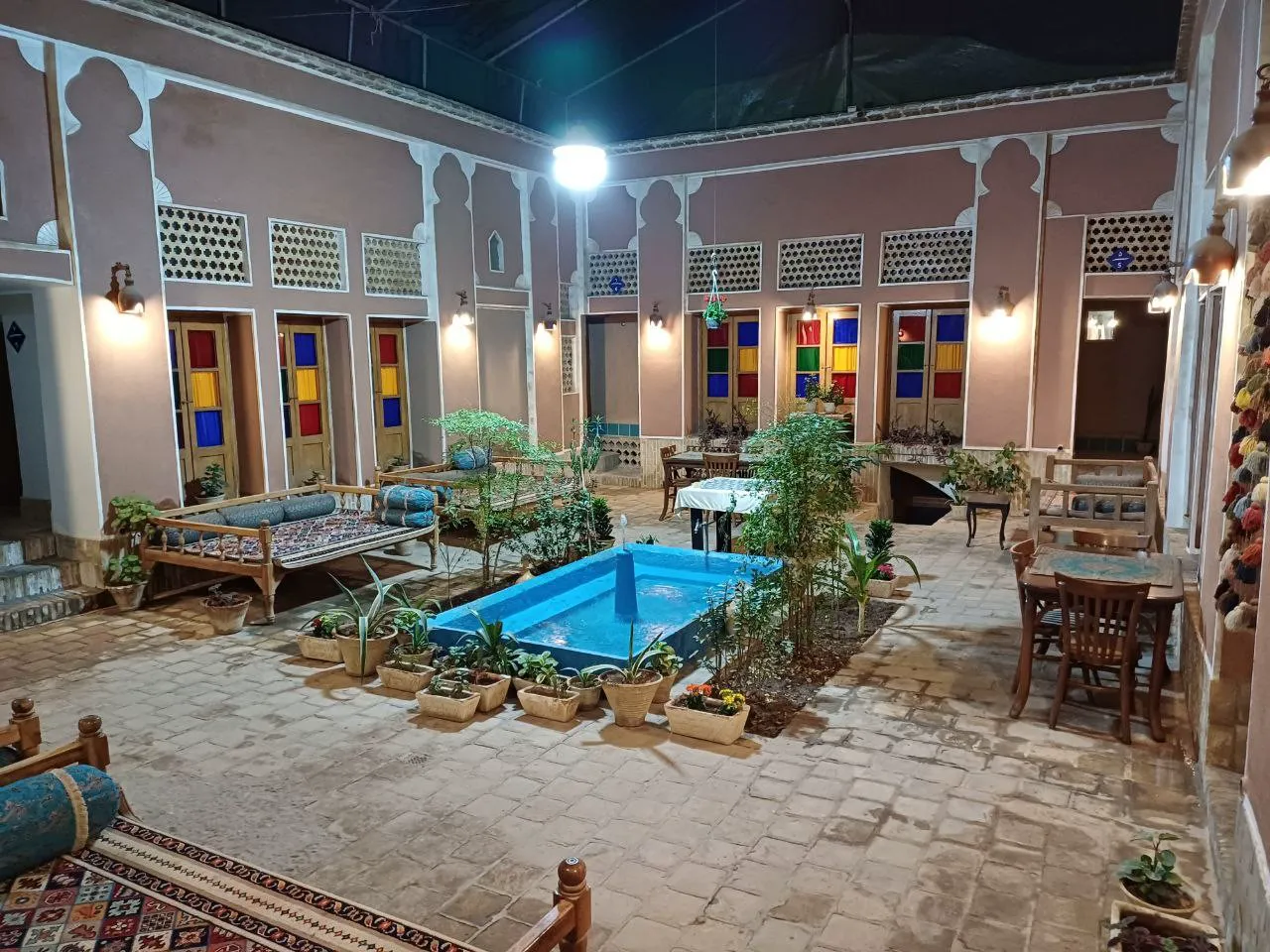 علی بابا