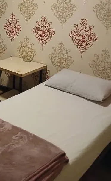 اتاق یک تخته(بدون حمام)