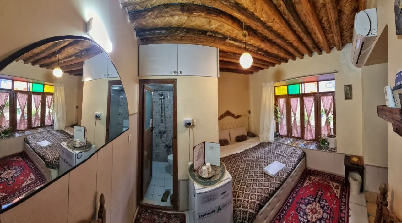 اقامتگاه سنتی ماه سلطان شیراز