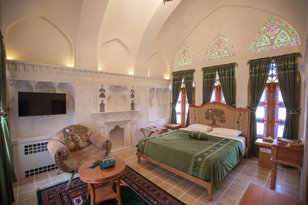 اقامتگاه سنتی عمارت آقاحسینی کاشان