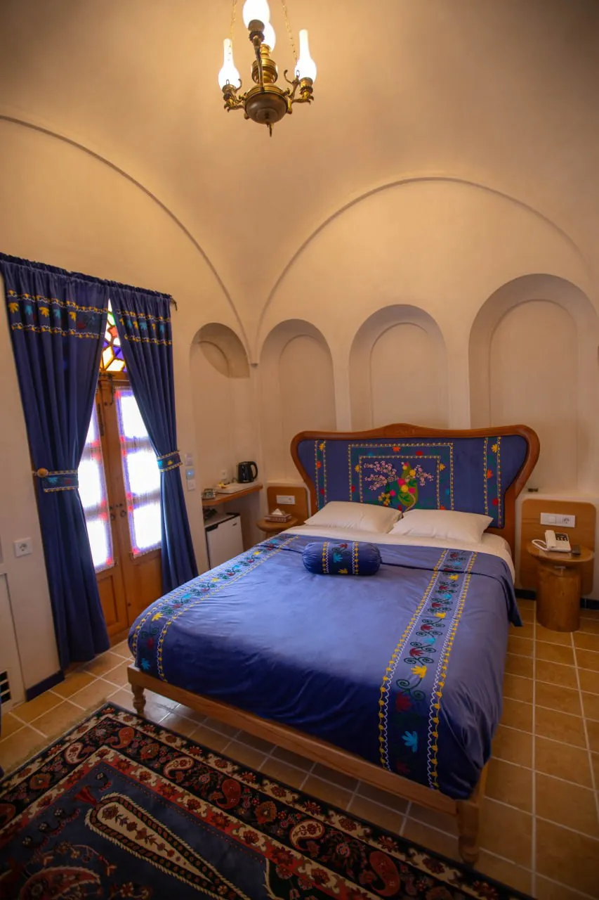 اقامتگاه سنتی عمارت آقاحسینی کاشان