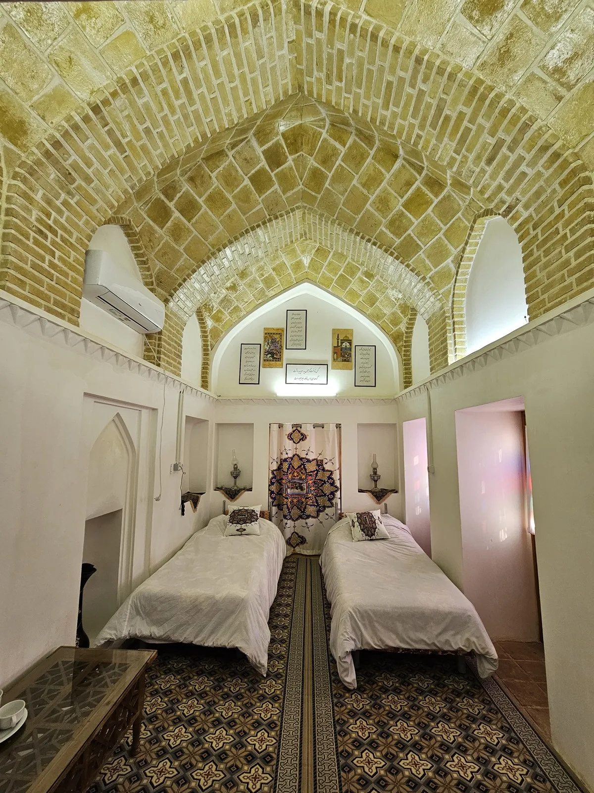 مجتمع گردشگری عمارت حاکم ساوه