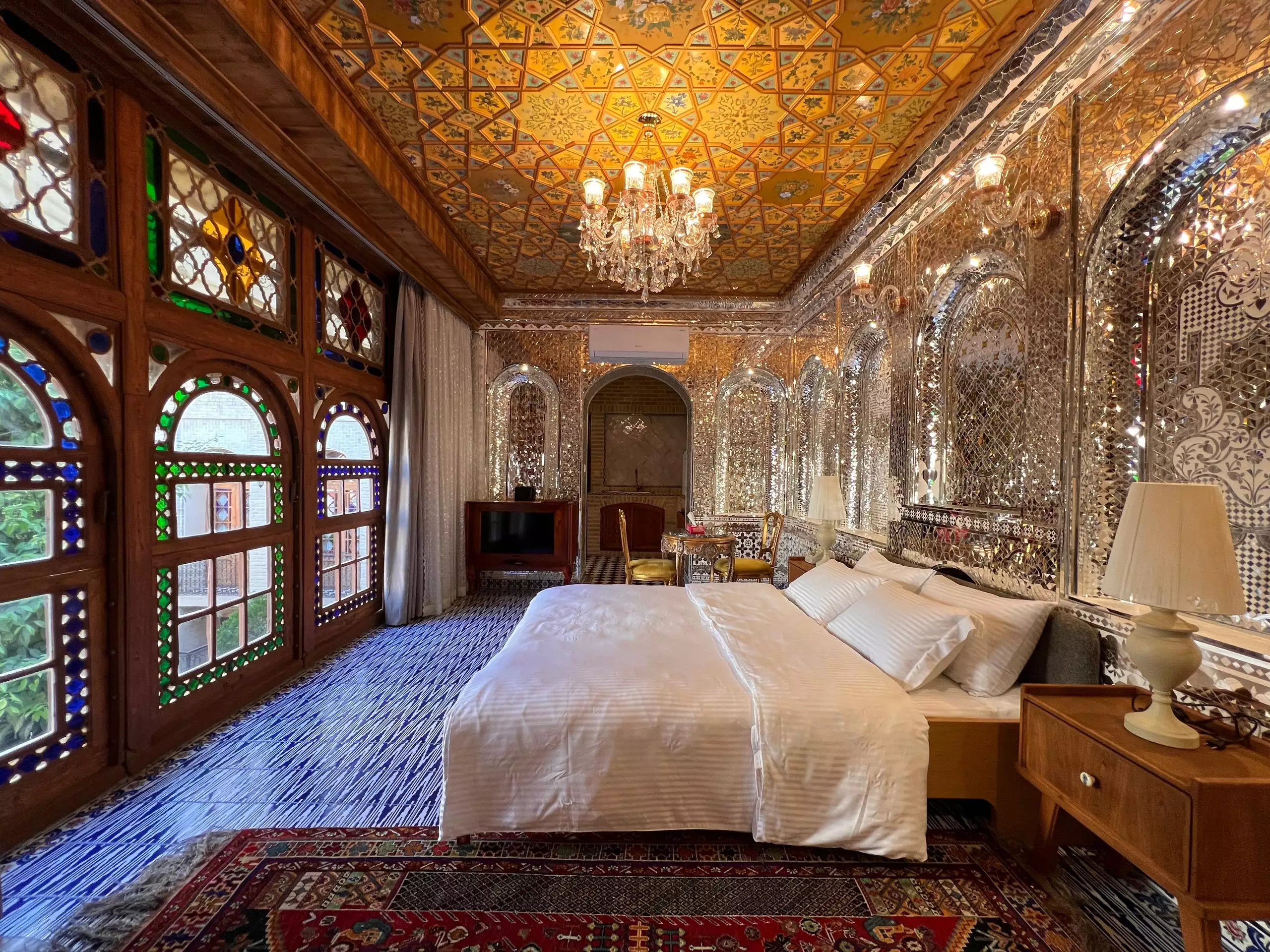 ممتاز عمارت محلاتی
