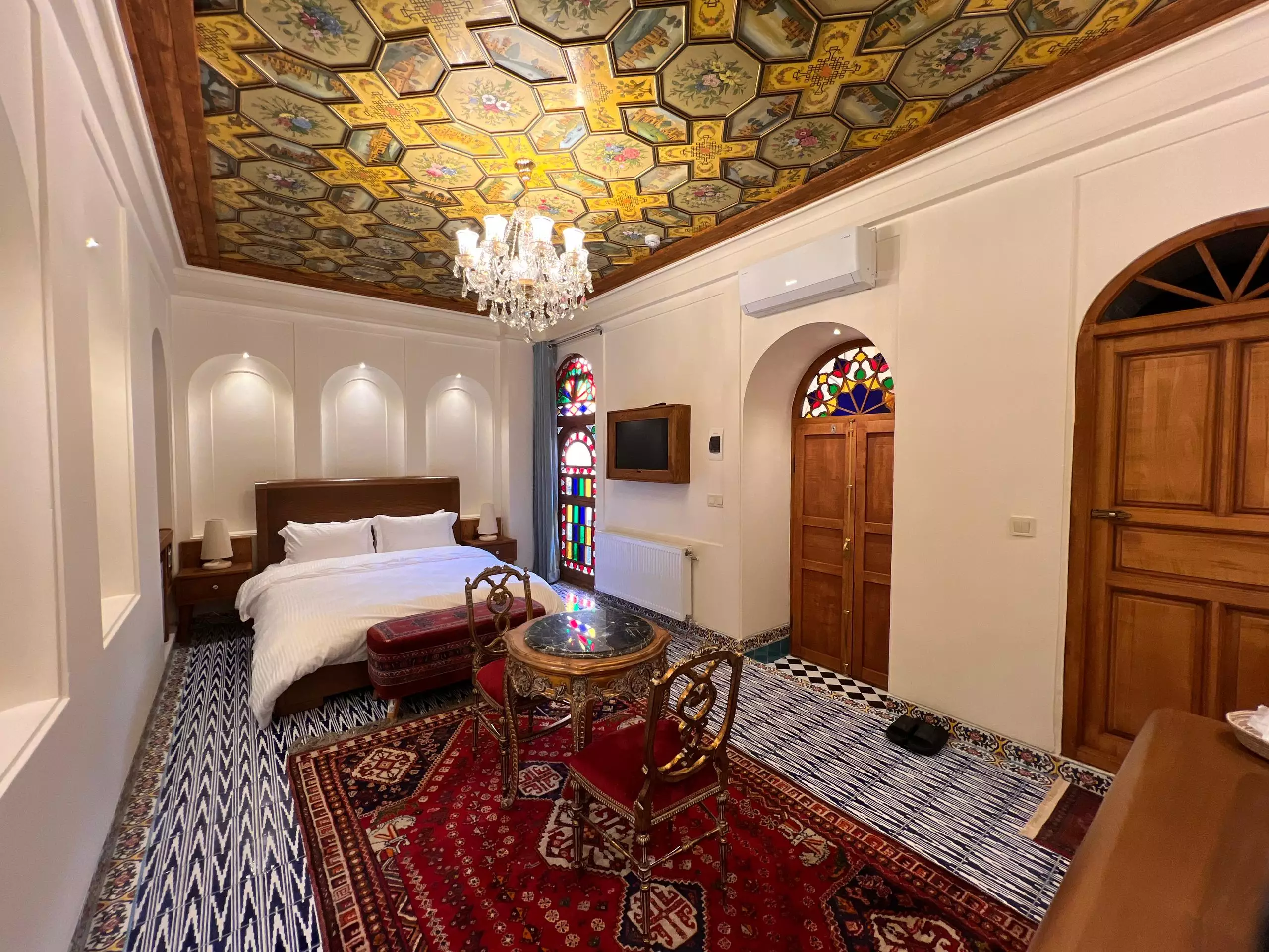 ممتاز عمارت محلاتی