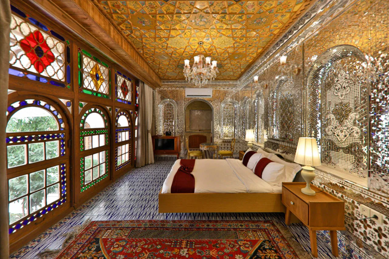 بوتیک سنتی عمارت فرهادی شیراز