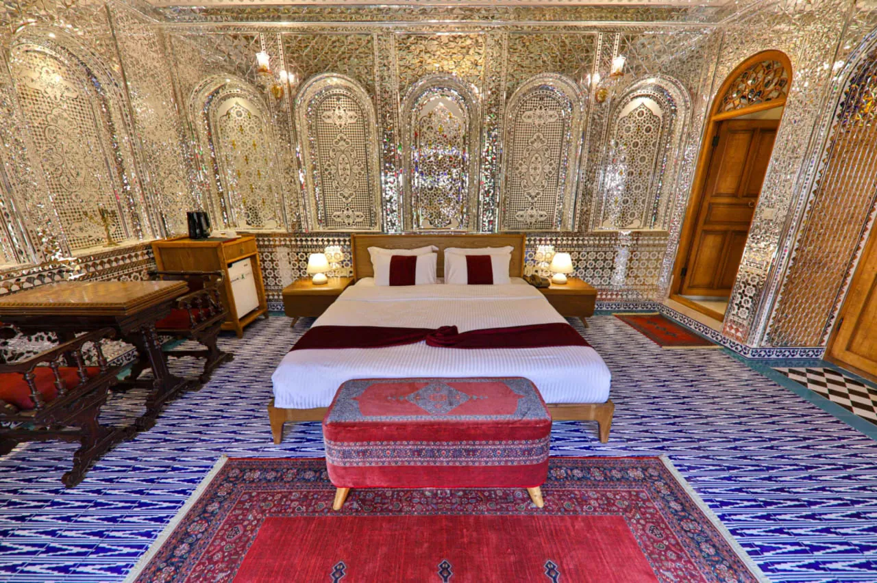 بوتیک سنتی عمارت فرهادی شیراز