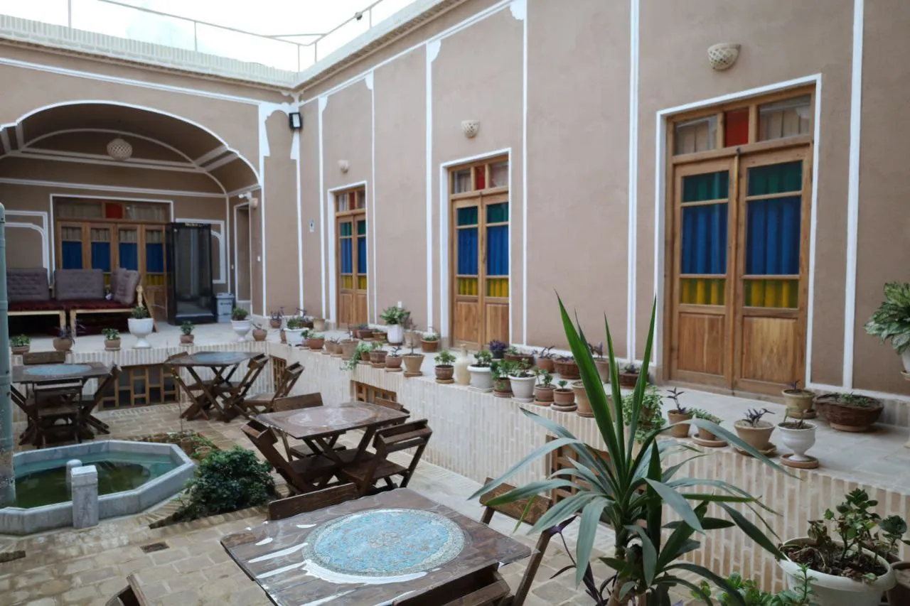 خسرو