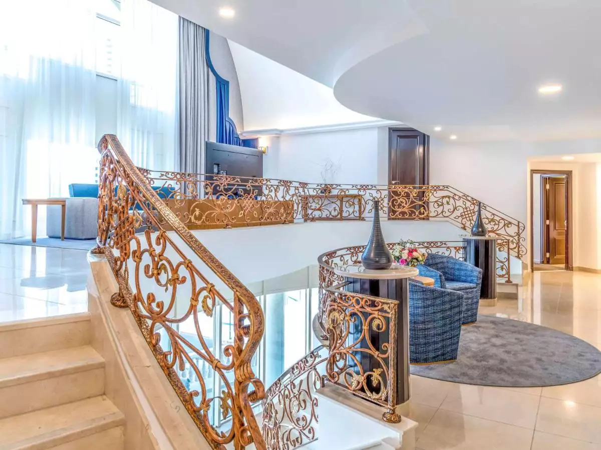 سوئیس اوتل المروج (Swissôtel Al Murooj Dubai)