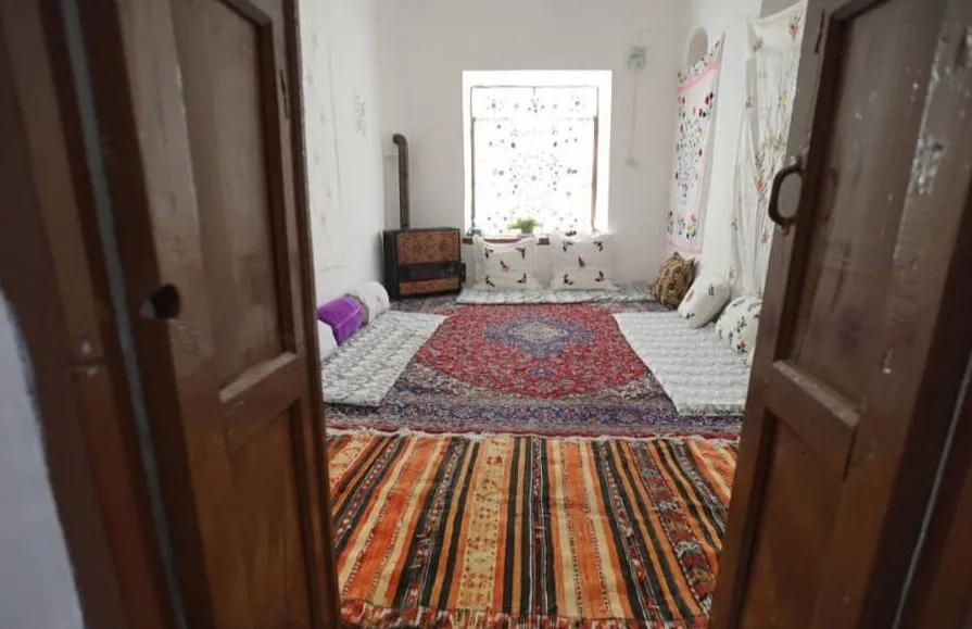 اتاق چهار نفره کفخواب خانه بی بی