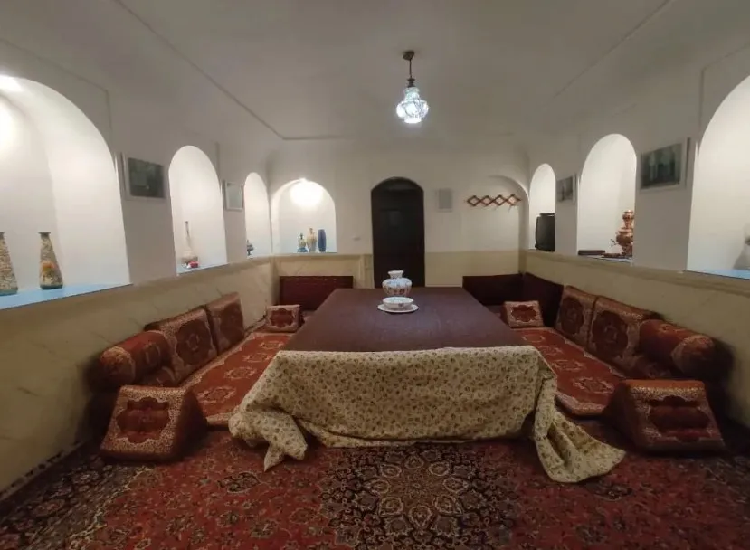 اقامتگاه سنتی خانه سمنانی ها سمنان