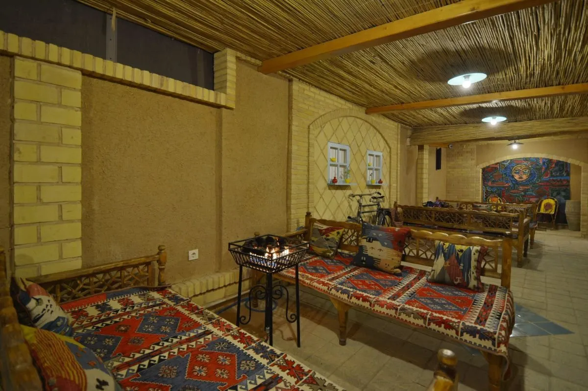 مراکز اکوتوریسم سرای همایونی شیراز