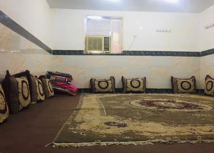 اتاق هشت نفره کفخواب لافت کهنه