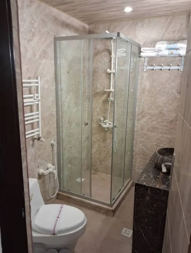 هتل آپارتمان اسپینل محمودآباد