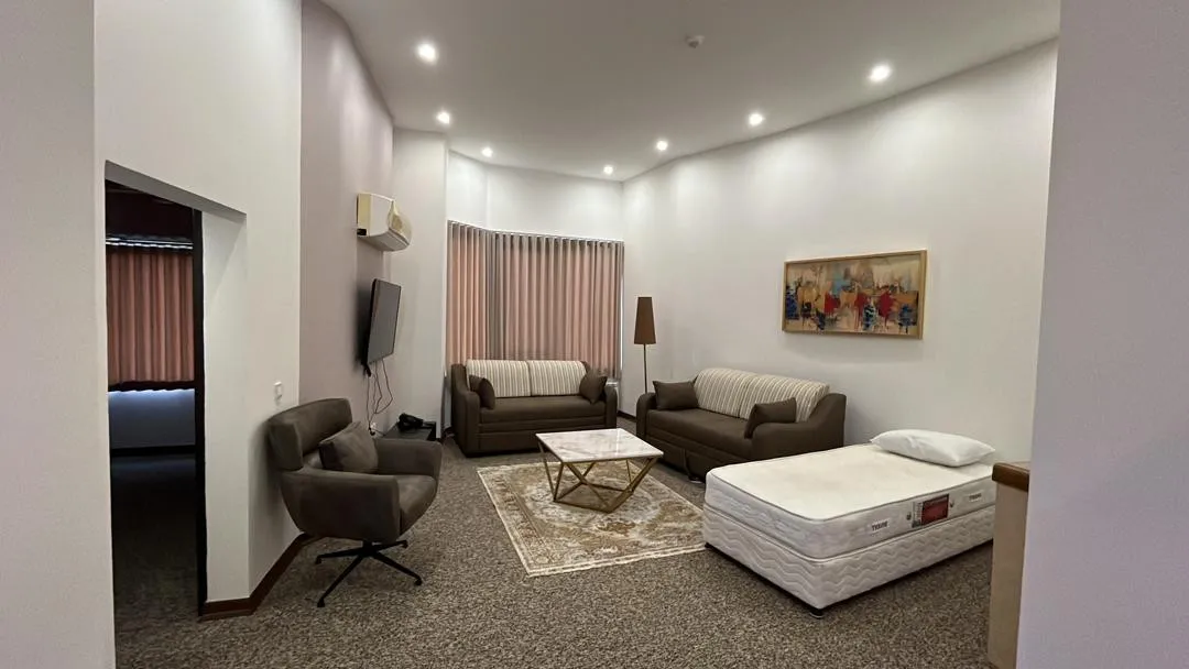 هتل آپارتمان اسپینل محمودآباد