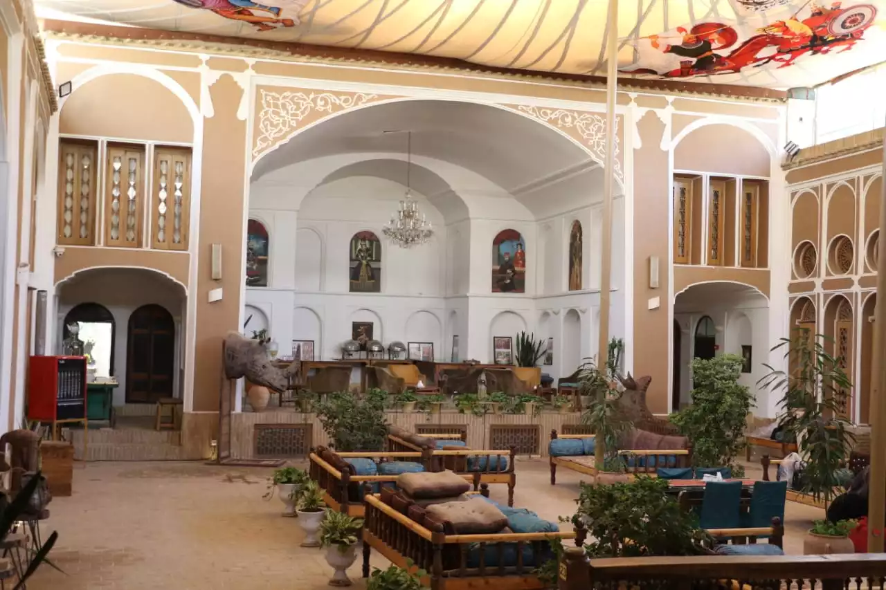 سنتی کوروش