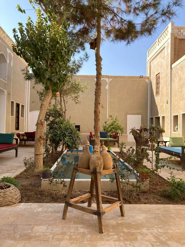 سنتی کوروش