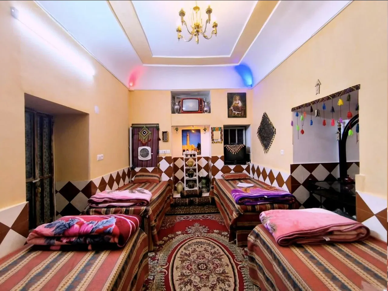 مراکز اکوتوریسم خاطره نائین