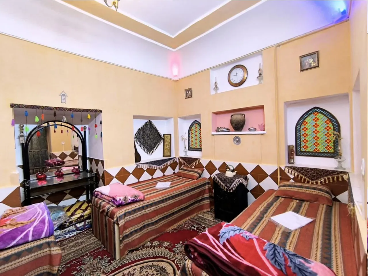 مراکز اکوتوریسم خاطره نائین
