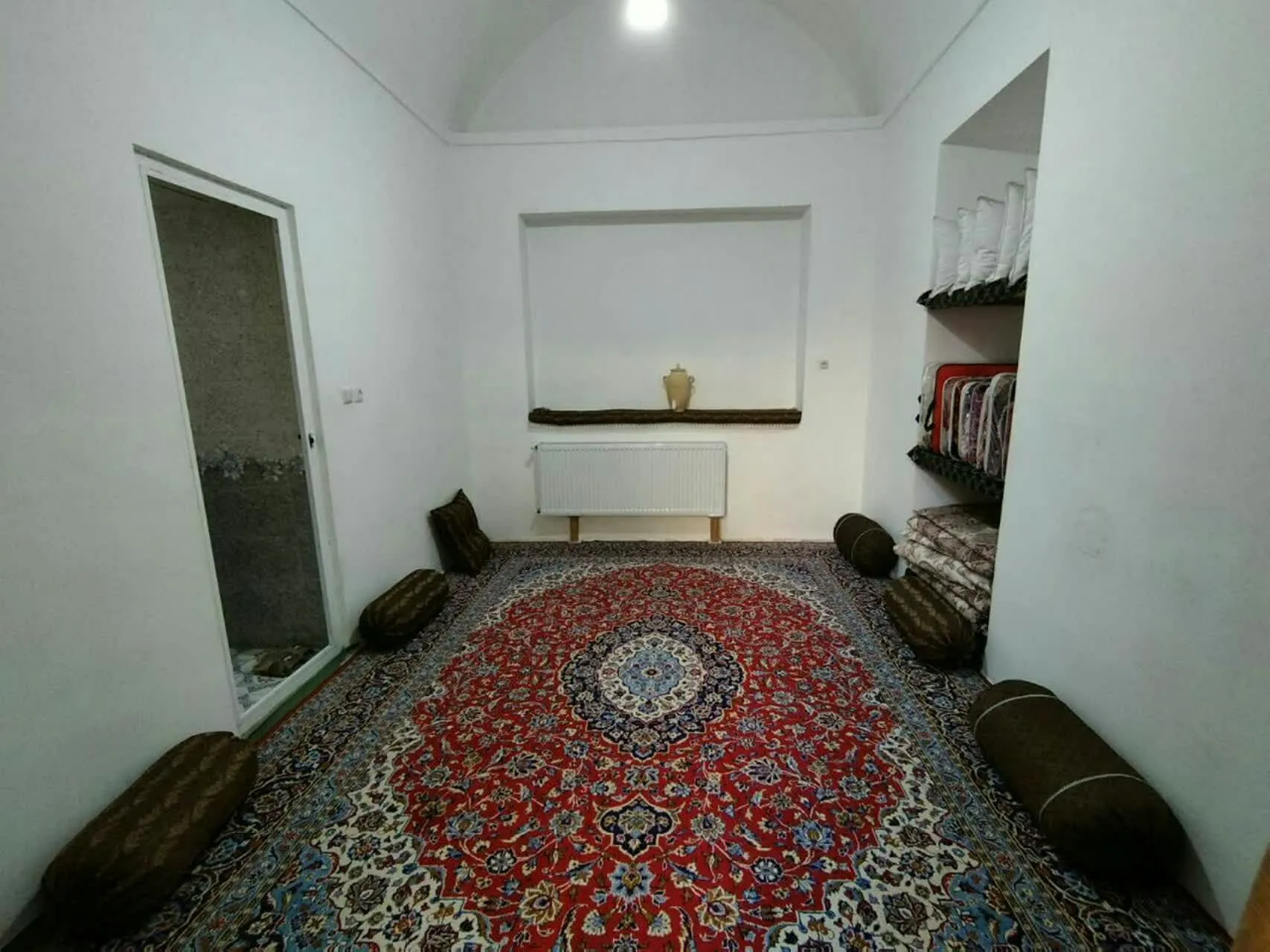 اتاق چهار نفره (بدون سرویس)