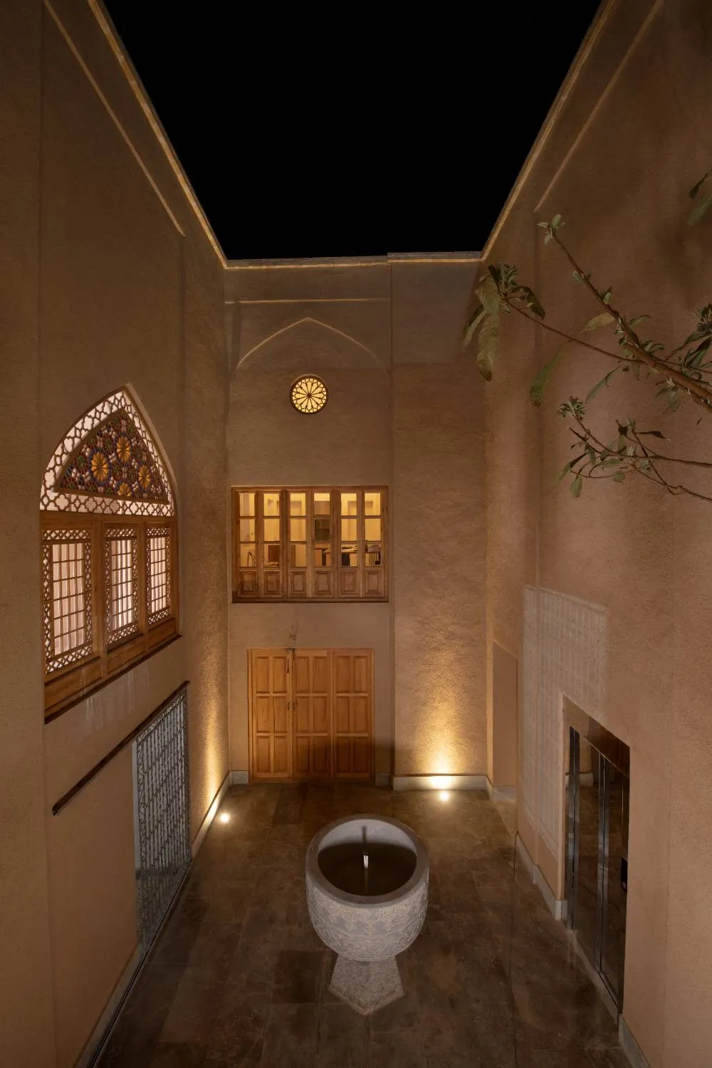 اقامتگاه سنتی استادی کاشان
