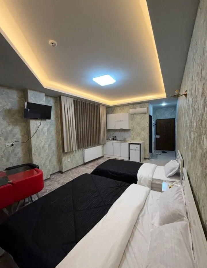 اتاق سه تخته