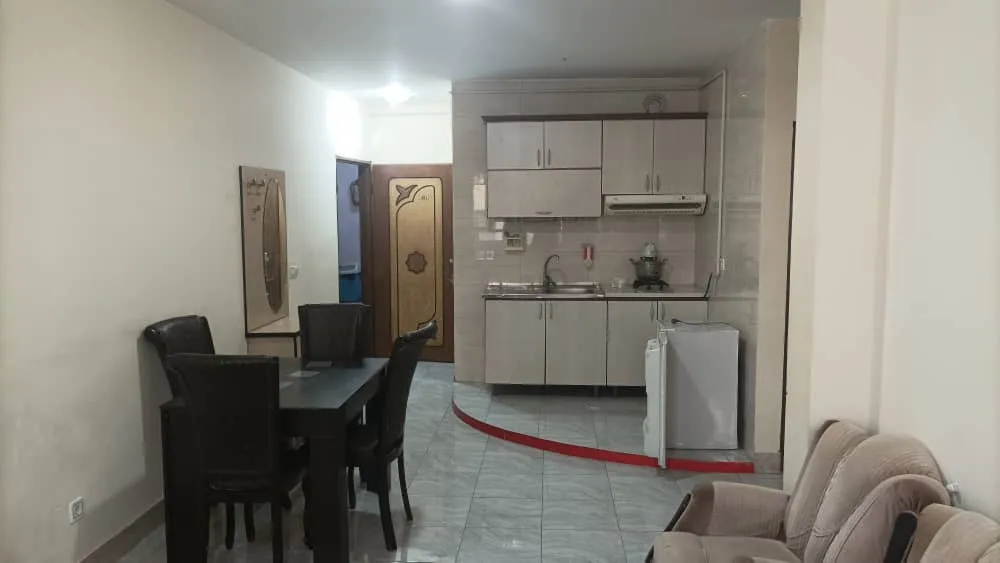 آشپزخانه و میز غذاخوری هتل صدرا
