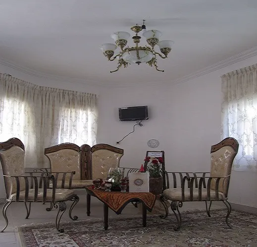 هتل نارنجستان طبس