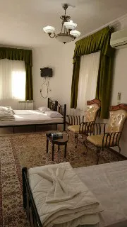 هتل نارنجستان طبس