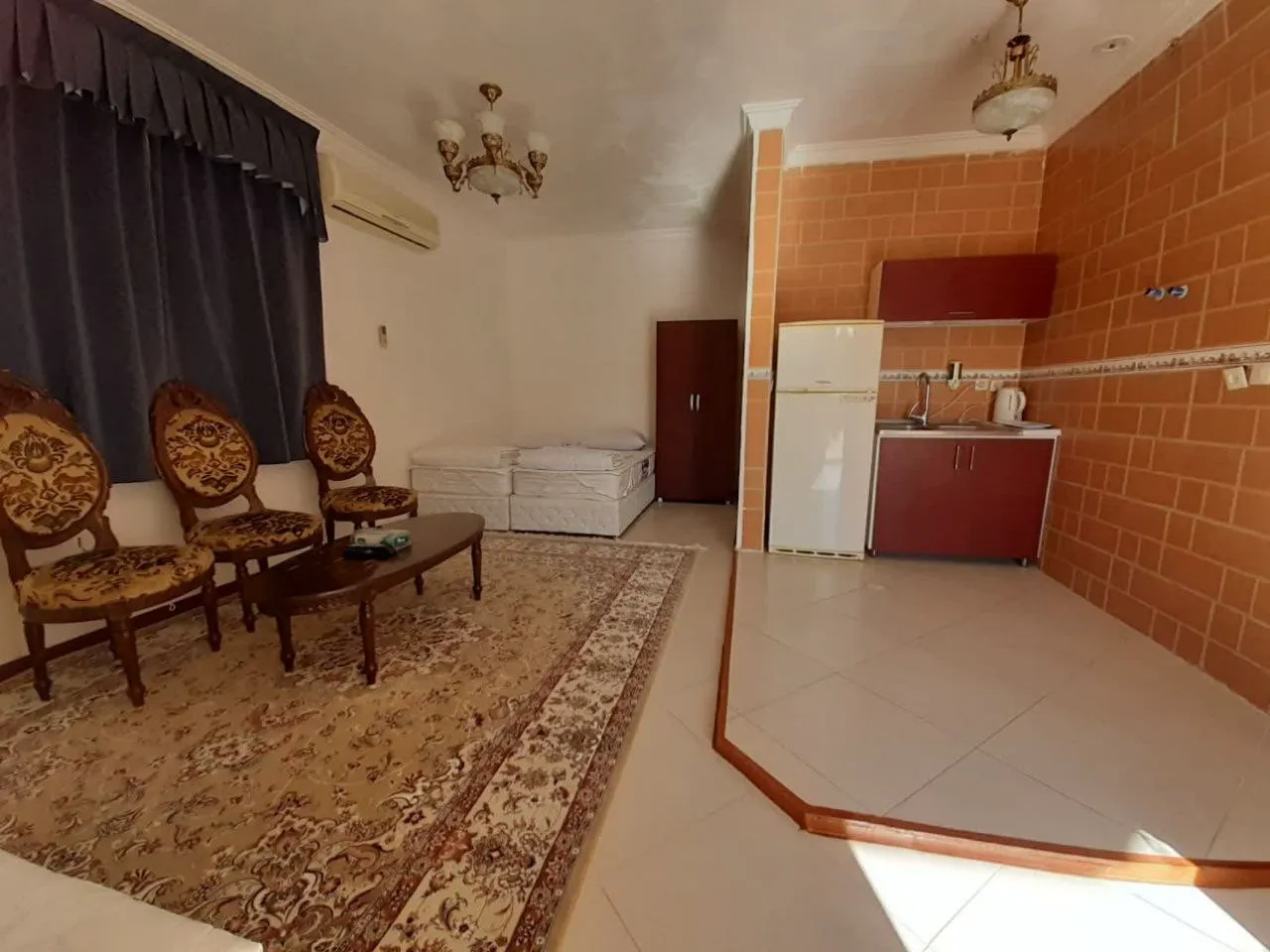 هتل نارنجستان طبس