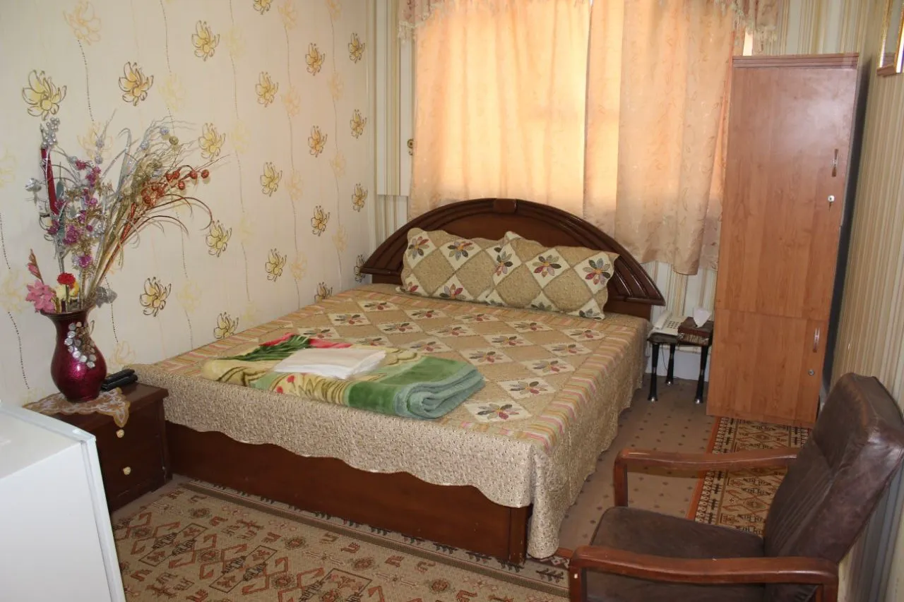 هتل دوستی سرخس