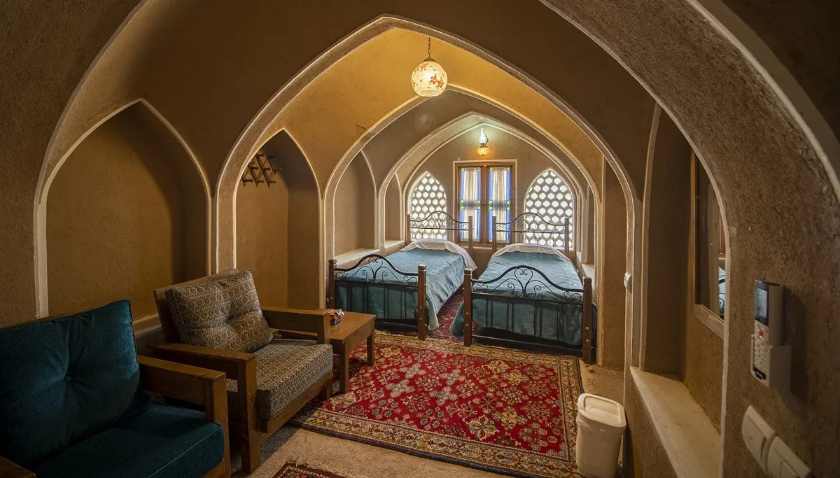 اقامتگاه سنتی احسان کاشان