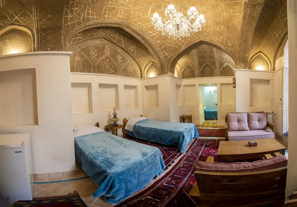 اقامتگاه سنتی احسان کاشان