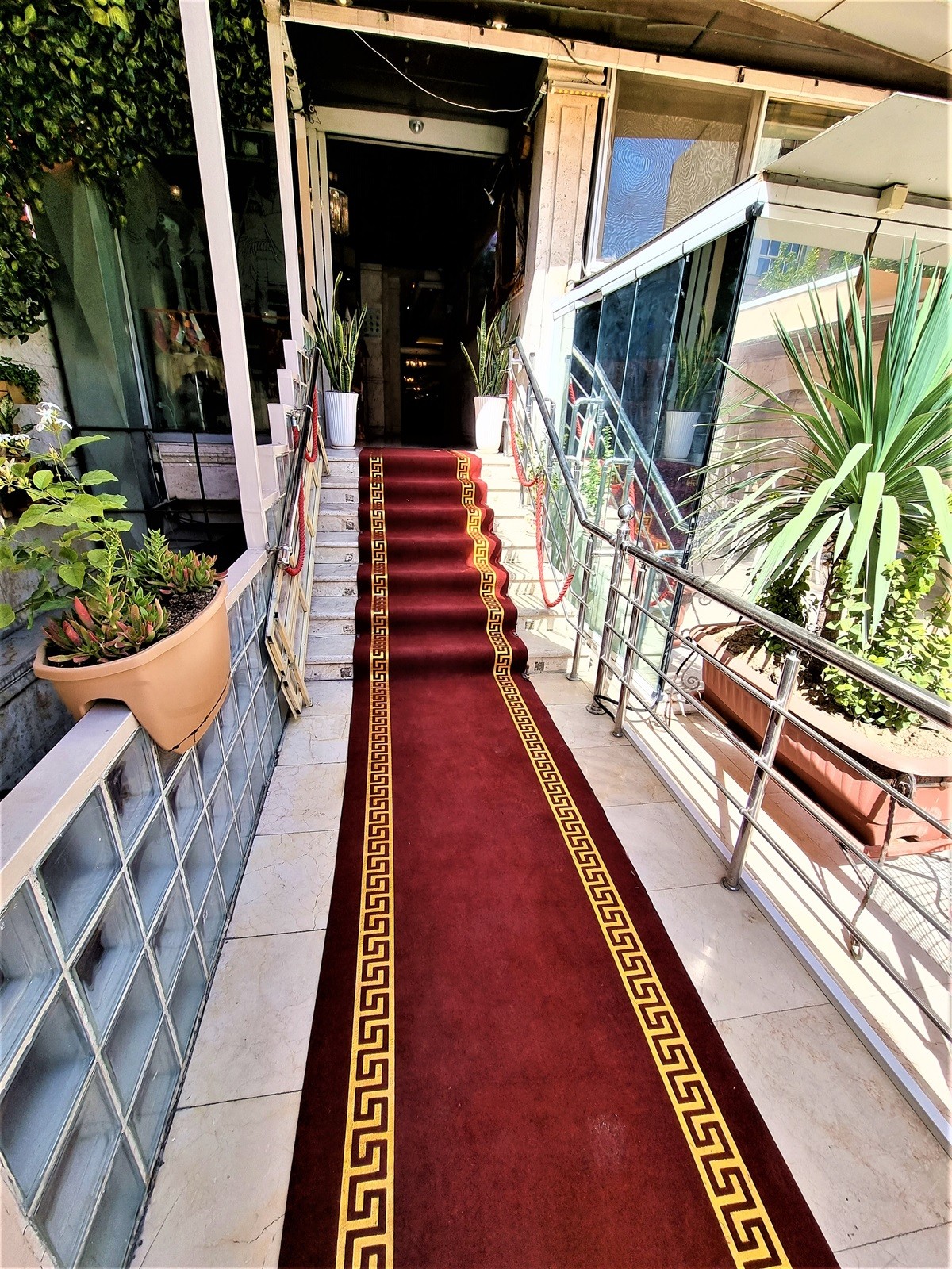 Tehran-Parsi-13.jpg